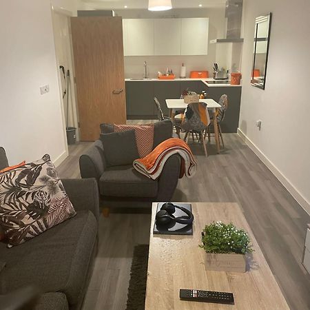 City Centre Apartment Манчестер Экстерьер фото